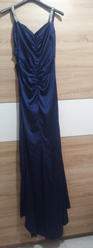Vestido de fiesta azul
