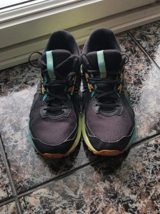 Bambas Asics Negras y Turquesa