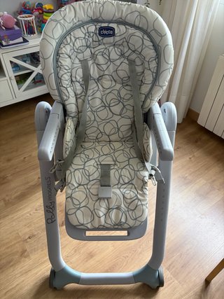 Trona Chicco Polly Progress 5