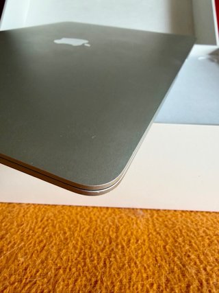 MacBook Air 2019 A1932 en perfecto estado