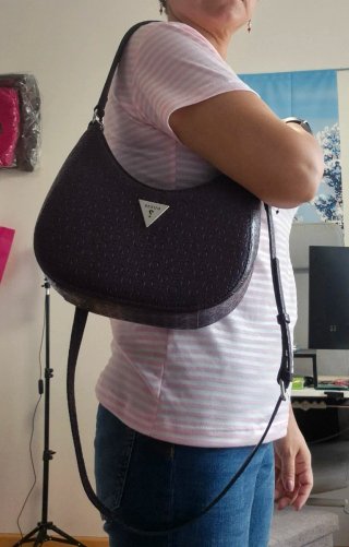 Bolso Guess Morado