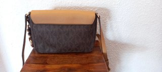 Bolso Michael Kors Beige y Marrón