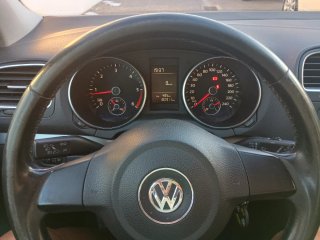 Volkswagen Golf VI