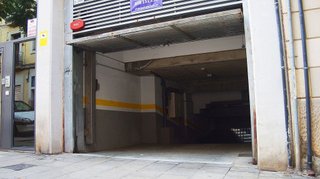 Garaje en alquiler en Vila de Gràcia en Barcelona