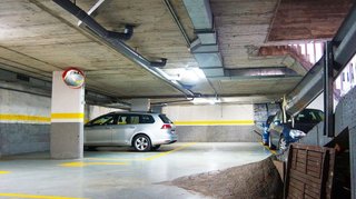 Garaje en alquiler en Vila de Gràcia en Barcelona