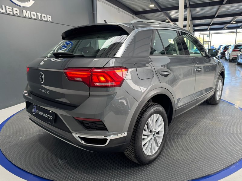 Volkswagen T-Roc 2021, foto 3