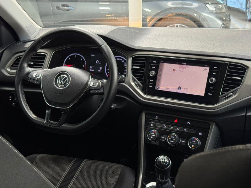 Volkswagen T-Roc 2021, foto 14