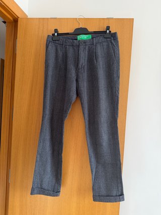 Pantalones United Colors of Benetton grises
