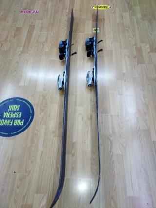 Esquís K2 Flight 170cm con Bastones