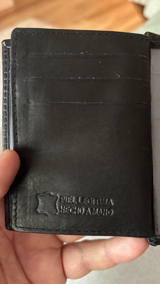 Cartera Negra