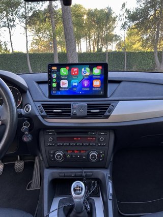 BMW X1 2011