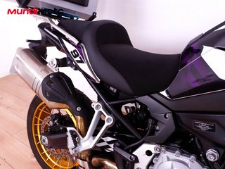 VOGE 900 DSX