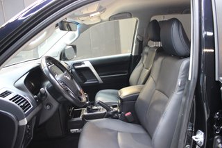 Toyota Land Cruiser 150 2021