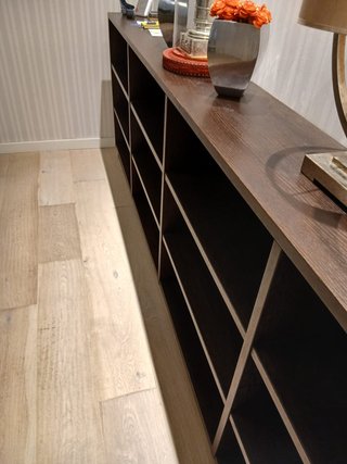Librería de madera de gran capacidad