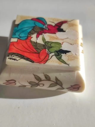 Antigua caja joyero japonesa años 60