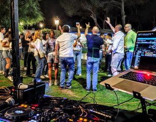Equipo DJ para Eventos