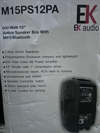 Altavoces BK Audio 600W 12” con Soportes