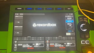 Pioneer XDJ-RX3 con Flightcase