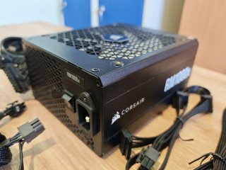 Corsair RM1000x 1000W 80 Plus Gold (perfetta)