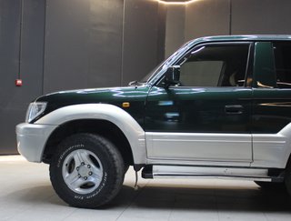 Toyota Land Cruiser 90 1999