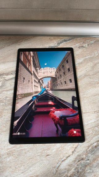Lenovo Tab M10 HD con Smart Charging Station