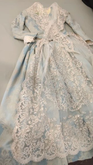 Traje de Fallera El Falleras Azul y Dorado