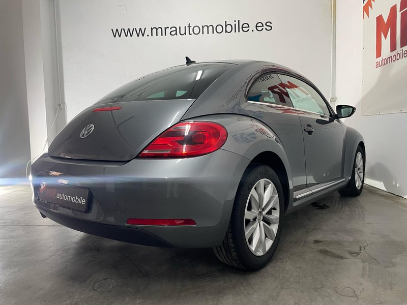 Volkswagen Beetle 1.6 TDI Design 2013, foto 3