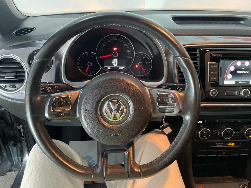 Volkswagen Beetle 1.6 TDI Design 2013, foto 5