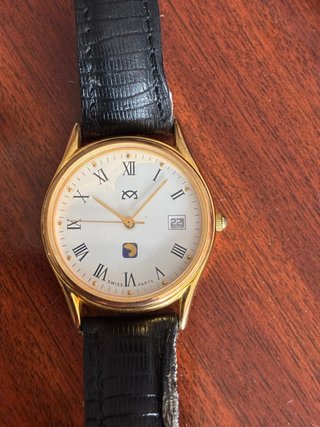 Reloj Juvana Swiss Parts Dorado-sin pila