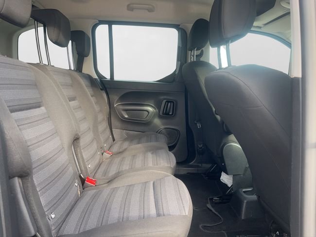 Opel Combo 2020, foto 15