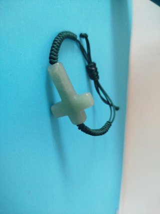 Pulsera infantil cruz jade verde