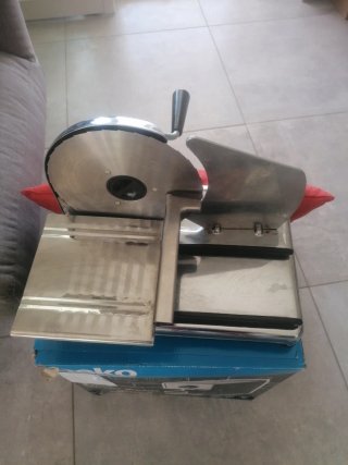 Affettatrice vintage Inox a manovella