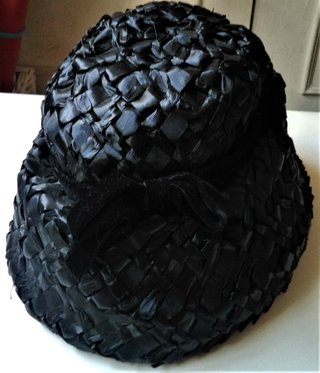 SOMBRERO DE ÉPOCA DE RAFIA NEGRA