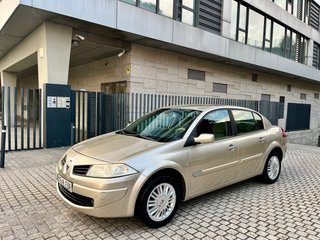 RENAULT MEGANE 1.5 DCI 105CV 327 MILKM 2006 2.500€