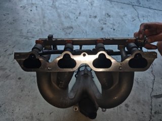 Colector de admisión BMW 318is M44B19