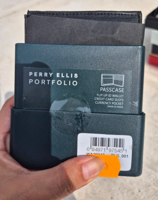 Billetera Perry Ellis Negra Cuero