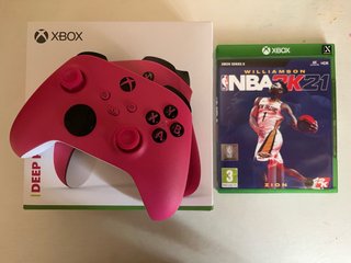 Mando Xbox Rosa + Juego NBA 2K21