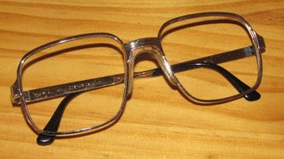ANTIGUA MONTURA GAFAS BARBUDO COSMOS NUEVAS RETRO