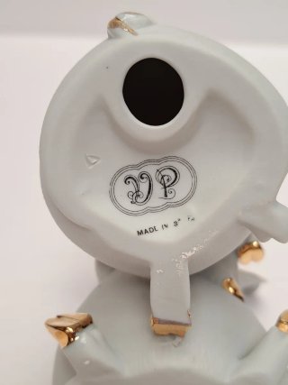 Figurita Porcelana VP