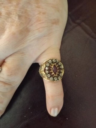 Anillo Plata Baño Oro con Piedra Roja
