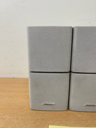 Altavoces Bose Doble Cubo LOTE 3