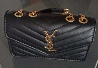 Bolso negro
