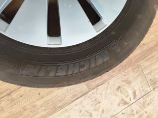 4 Llantas Mercedes con Neumáticos Michelin