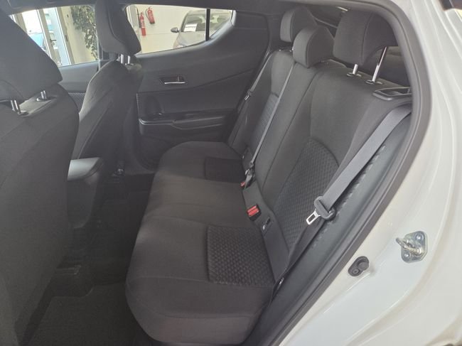 Toyota C-HR 1.8 125H Active 2022, foto 13