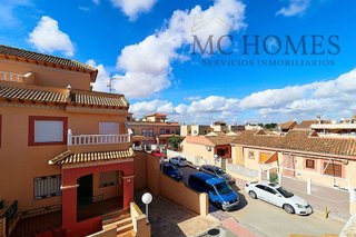 Casa adosada en alquiler en La Siesta - El Salado - Torreta en Torrevieja