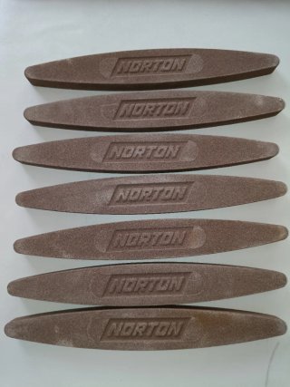 Piedra de afilar Norton 3€ unidad,20€ x 7 unidades