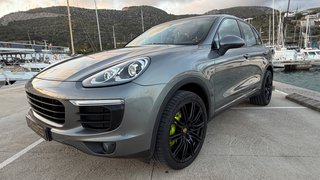 Porsche Cayenne S e-Hybrid 3.0 v6 416cv