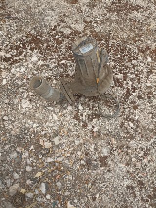Bomba de aguas sucias