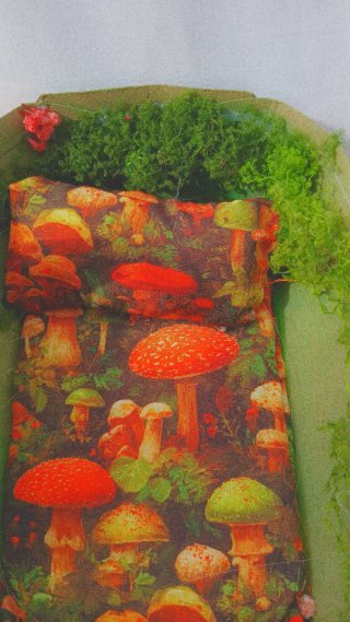 Duendes dormilones decorativos .Cada uno vale 20€