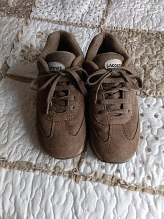Deportivos Lacoste Beige/Marrón